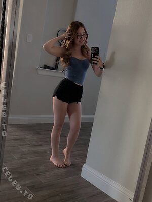 lyssaurora Nude Leaked Photo #17