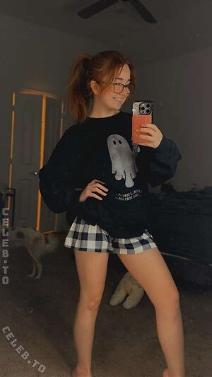 lyssaurora Nude Leaked Photo #408