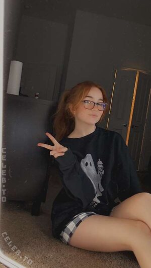 lyssaurora Nude Leaked Photo #416