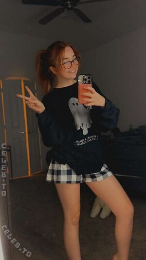 lyssaurora Nude Leaked Photo #441
