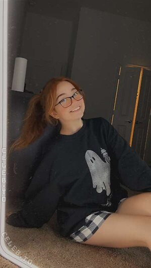 lyssaurora Nude Leaked Photo #453