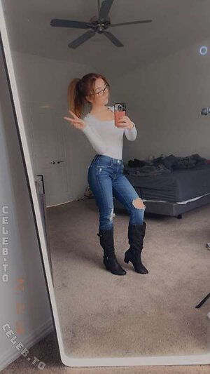 lyssaurora photo