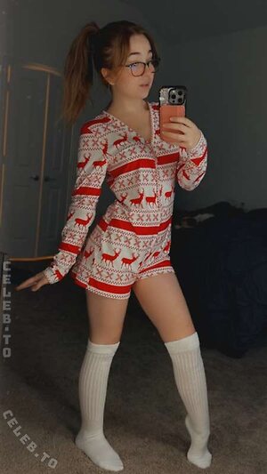 lyssaurora Nude Leaked Photo #634