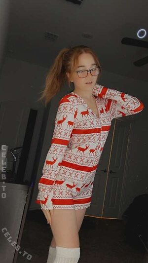 lyssaurora Nude Leaked Photo #683