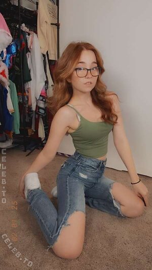 lyssaurora Nude Leaked Photo #1048