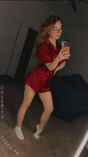 lyssaurora Nude Leaked Photo #1094