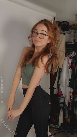 lyssaurora Nude Leaked Photo #1184