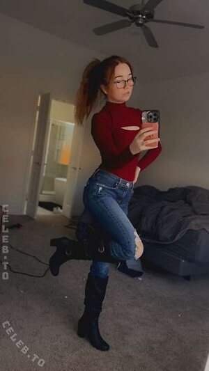lyssaurora Nude Leaked Photo #1285