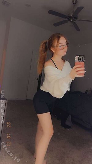 lyssaurora Nude Leaked Photo #1314