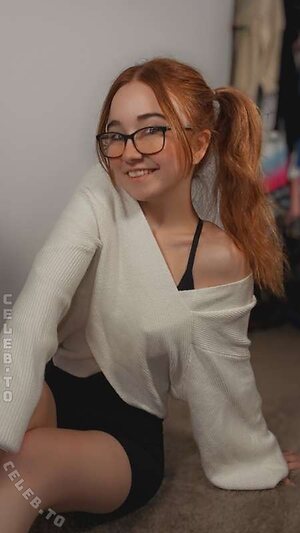 lyssaurora Nude Leaked Photo #1318