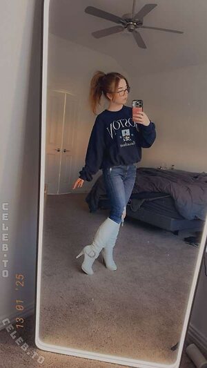 lyssaurora Nude Leaked Photo #1394