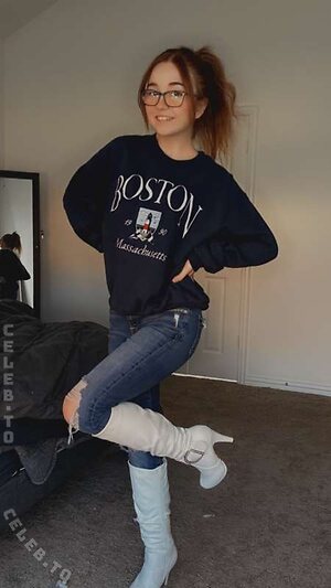 lyssaurora Nude Leaked Photo #1419