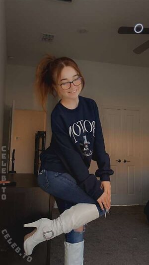 lyssaurora Nude Leaked Photo #1428