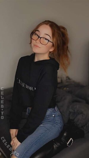 lyssaurora Nude Leaked Photo #1689