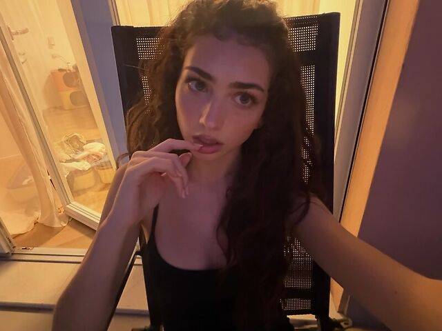 Lyzzahh leaked photos