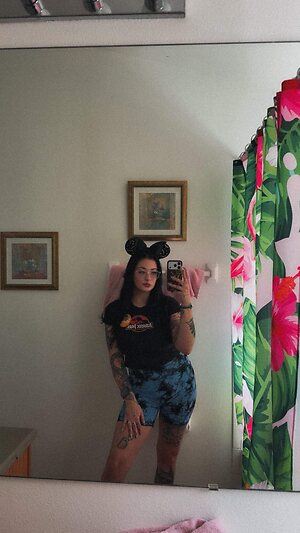 m0thgirll leaked photo #10