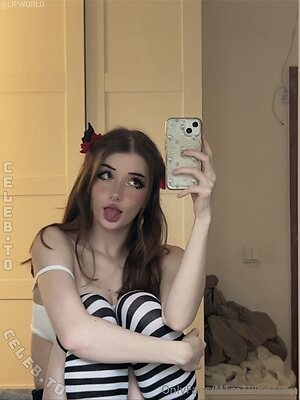 m1m1kindashy photo