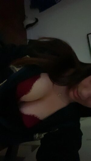 @m3rie_r0ze leaked photo #14