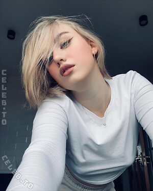 maariyyya.a Nude Leaked Photo #3