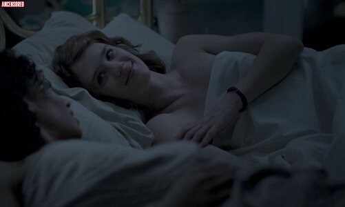 Mackenzie Davis leaked photo #44
