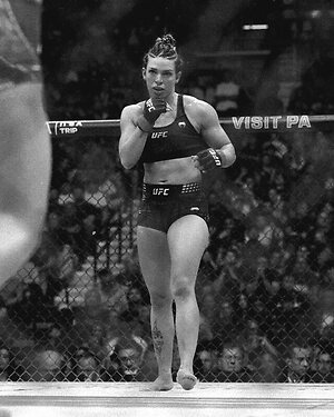 Mackenzie Dern leaked photo #11