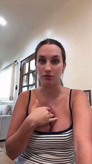 Mackenzie Lee leaked photo #45