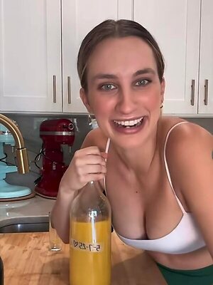 Mackenzie Lee leaked photo #54