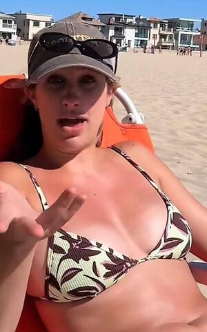 Mackenzie Lee leaked photo #81