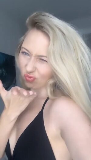 Maddi Megan leaked photo #15