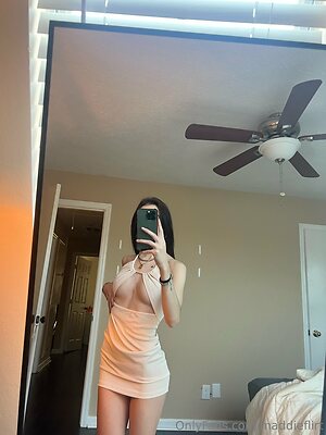 Maddieflirt Nude Leaked Photo #32