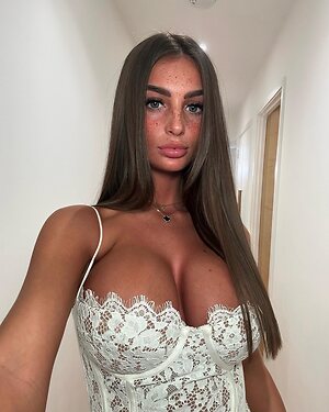 Maddy Cheary leaked photo #188