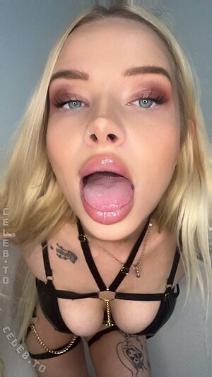 Madeleine smdt photo
