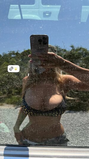 Madeline H Nude Leaked Photo #2