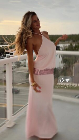 Madeline H Nude Leaked Photo #12