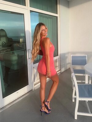 Madeline H Nude Leaked Photo #15
