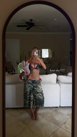 Set 32 — 1 photos