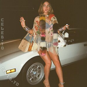 Madelyn Cline Nude Leaked Photo #16