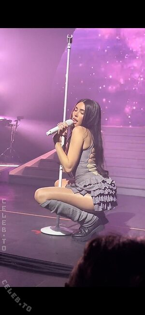 Madison Beer Nude Leaked Photo #16