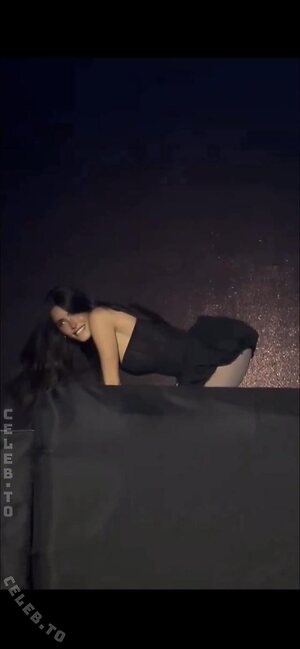 Madison Beer Nude Leaked Photo #17