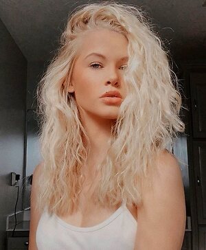 Madison Johnson leaked photo #5