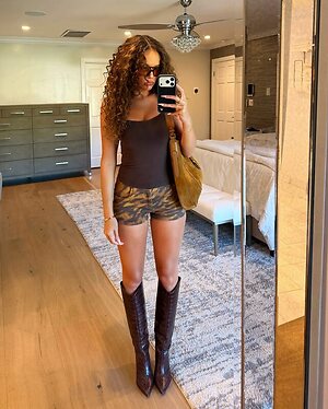 Madison Pettis leaked photo #16