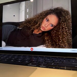 Madison Pettis leaked photo #30
