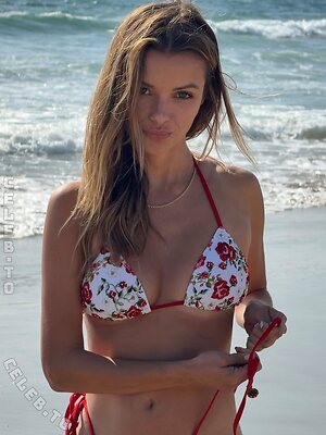Madison Teeuws Nude Leaked Photo #9