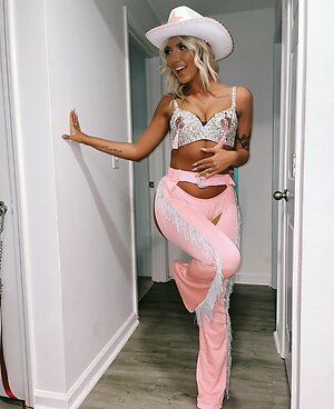 Madisyn Craig leaked photo #12