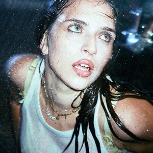 Mae Muller leaked photo #5