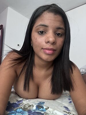Mafe_benjumea leaked photo #3