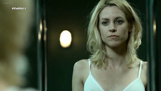 Maggie Civantos leaked photo #21