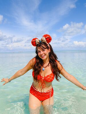 Magicwithmeg leaked photo #11