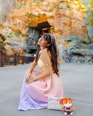 Magicwithmeg leaked photo #85