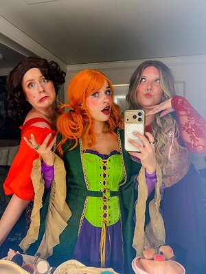 Magicwithmeg leaked photo #101